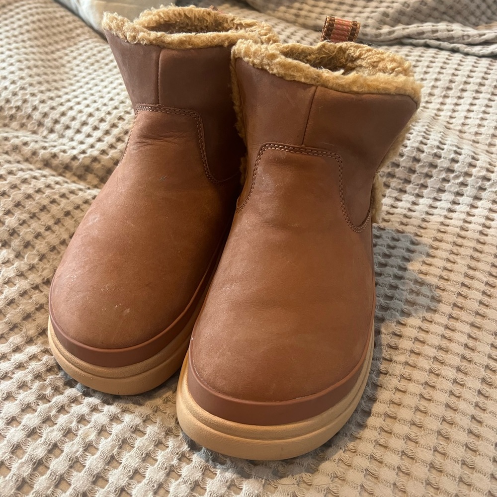 Reef Winter Boots